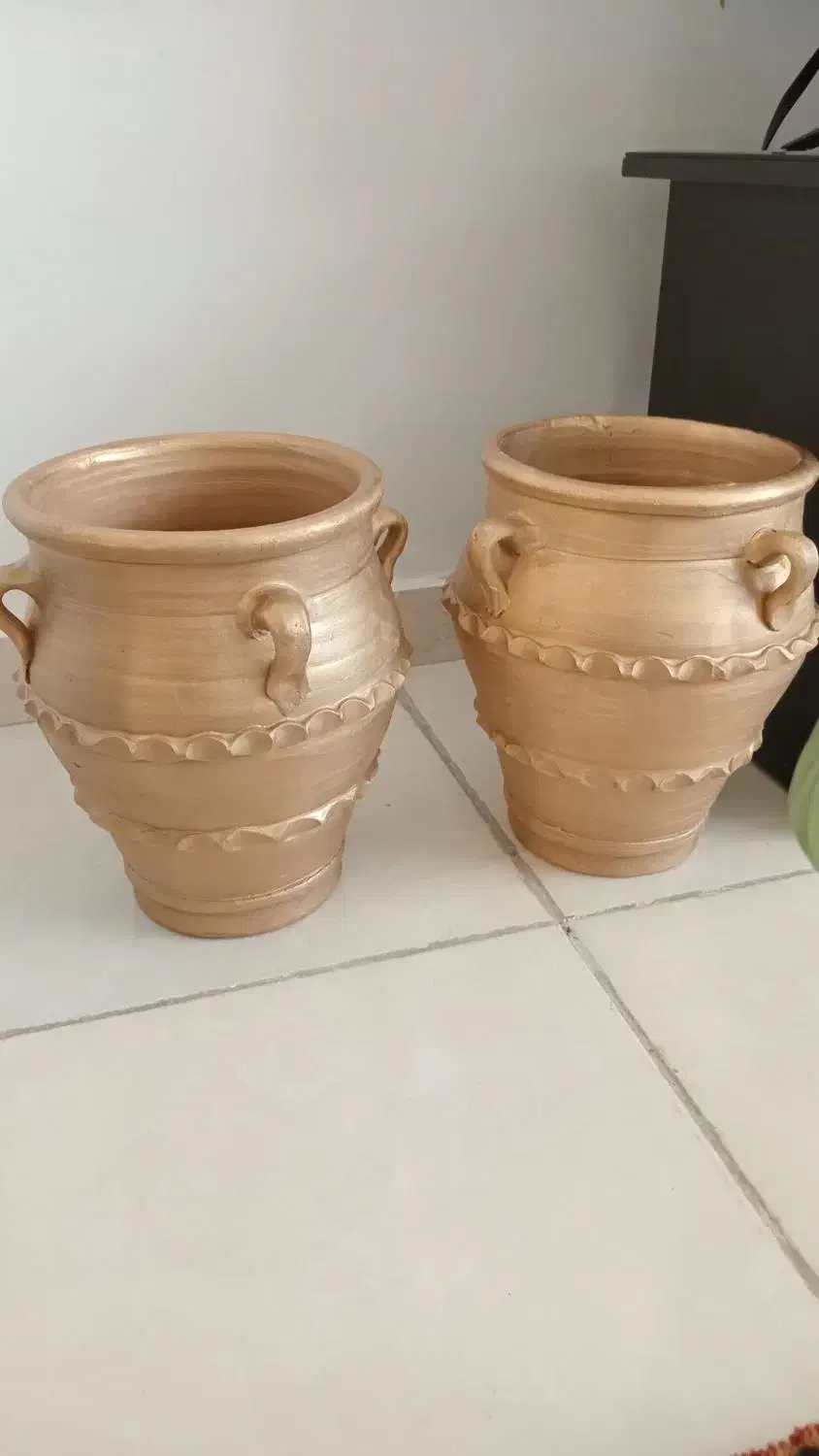 دو عدد گلدان سفالی رنگ شده کاملا نو با کیفیت عالی|صنایع دستی و سایر لوازم تزئینی|مرند, |دیوار