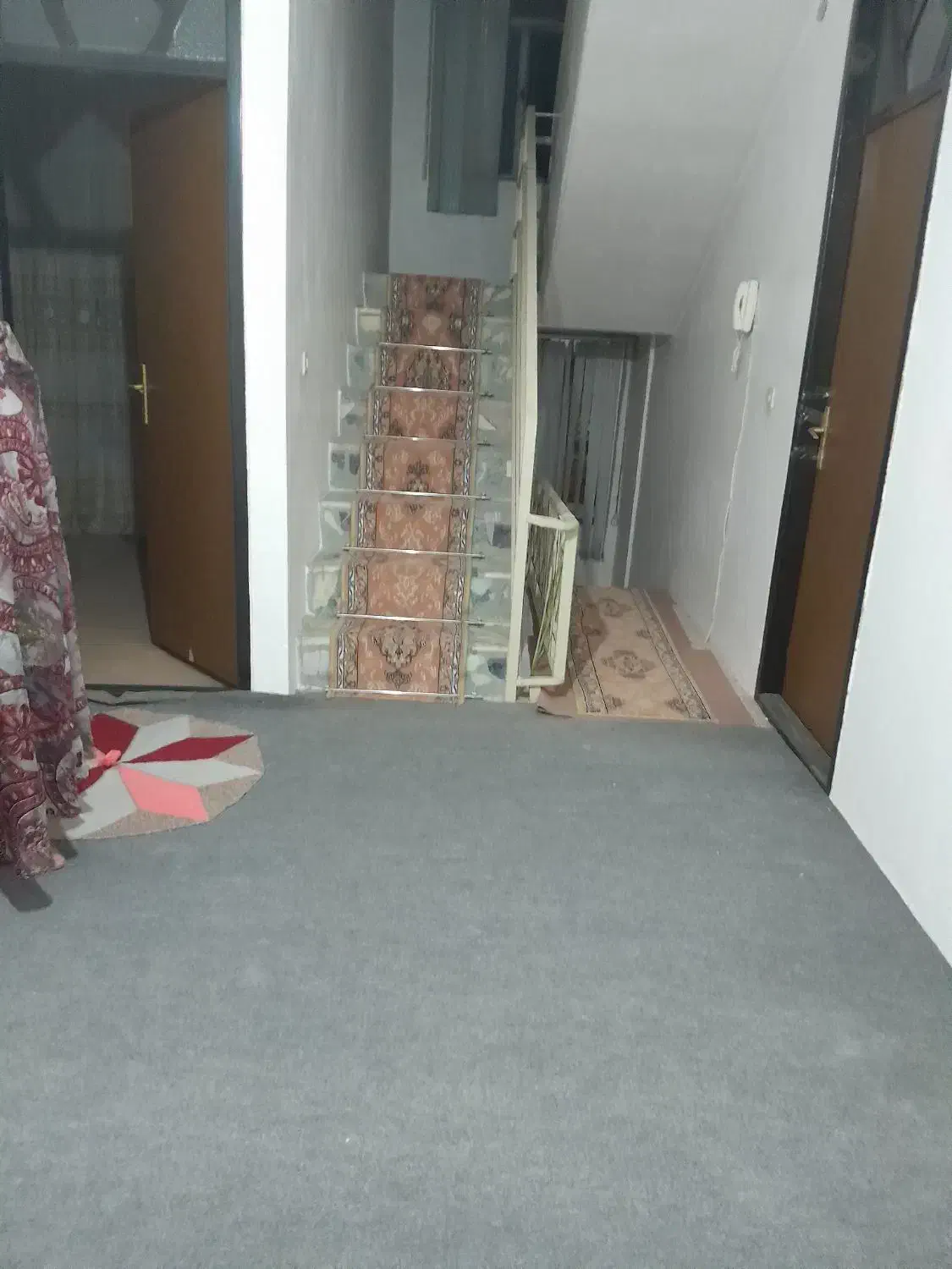 اجارهخانهدربستیدرولیعصرمیاندواب|اجارهٔ خانه و ویلا|میاندوآب, |دیوار