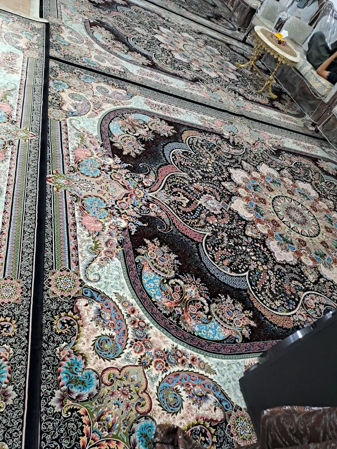 ۴ تخته فرش شامل ۳تا۱۲و یه ۹متری ۱۰۰۰شانه|فرش|ورامین, شهرک مدرس|دیوار