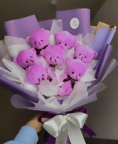 دسته گل و باکس عروسکی|گل مصنوعی|شیراز, گل سرخ|دیوار