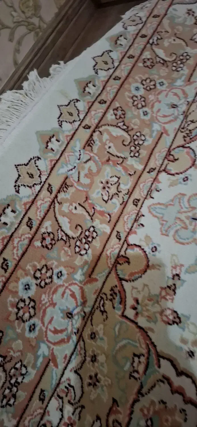 فرش یک در یکونیم|فرش|اردبیل, |دیوار