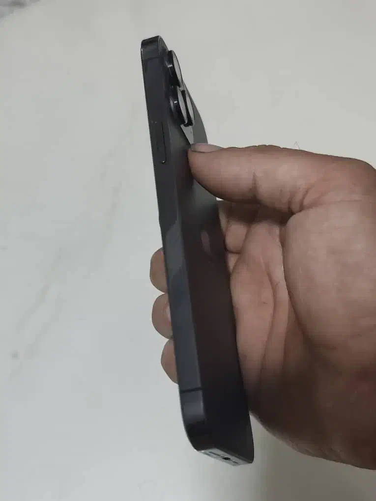 iPhone 12 Pro Max zaa|موبایل|رشت, یخسازی|دیوار