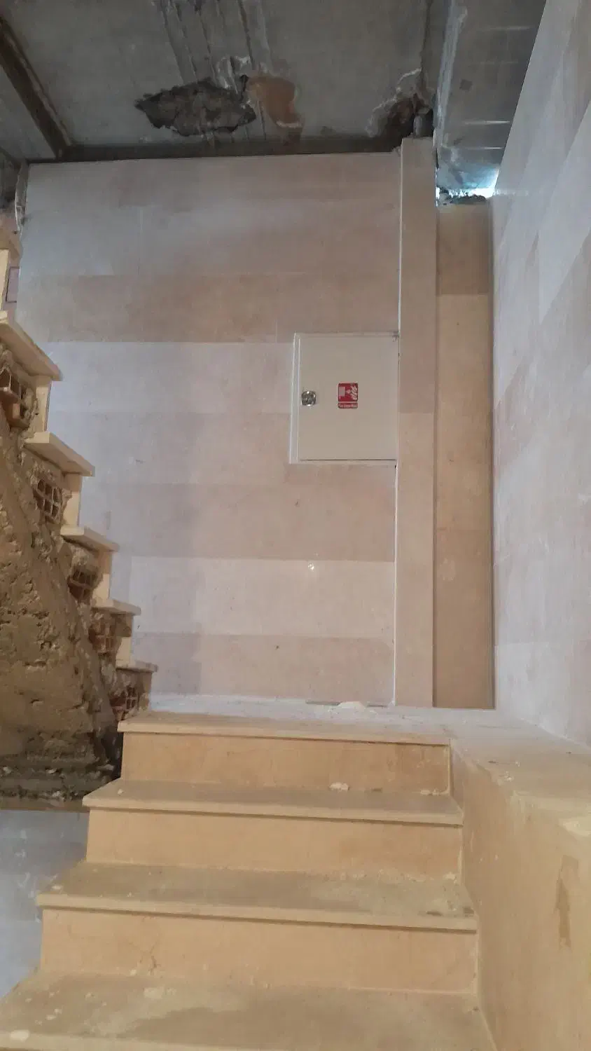 کاشی کاری و سنگ کاری|خدمات پیشه و مهارت|گرگان, |دیوار