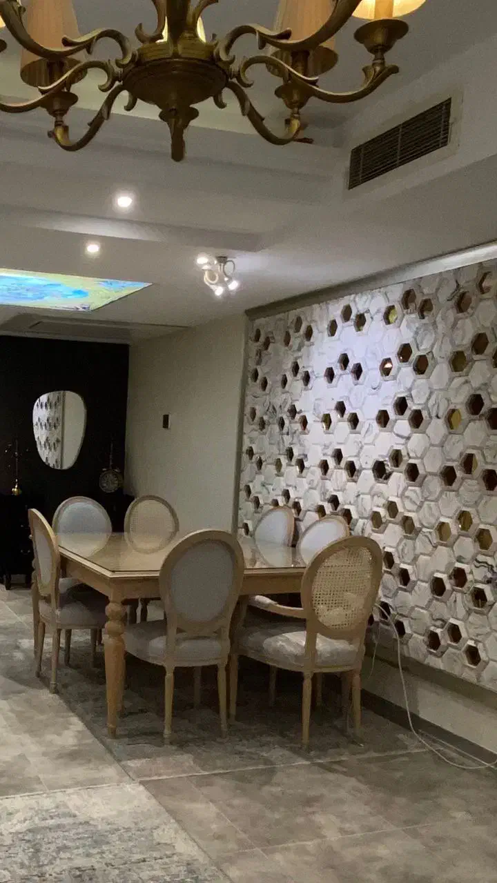 فروش میز و صندلی میز نهارخوری ۸ نفره|میز و صندلی غذاخوری|تهران, حکیمیه|دیوار