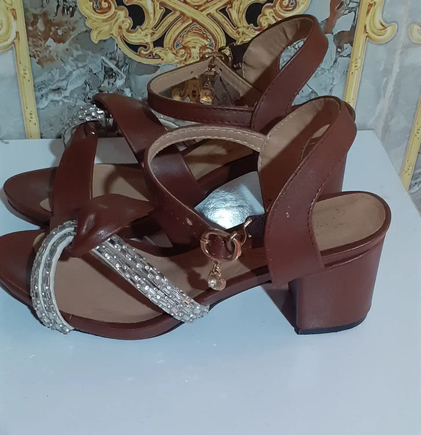 350|کیف، کفش، کمربند|سراوان, |دیوار