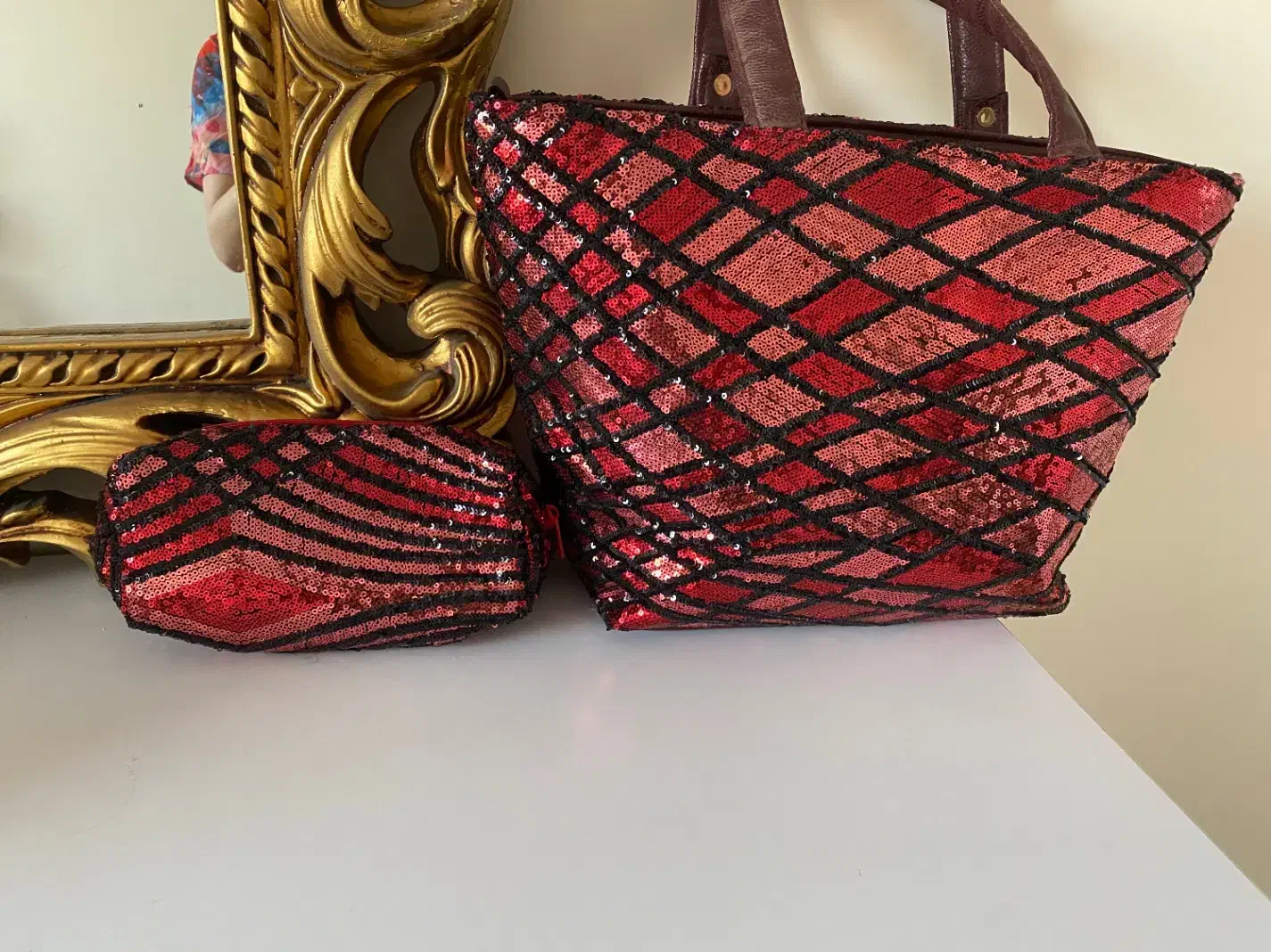 کیف مجلسی پولکی همراه کیف آرایش|کیف، کفش، کمربند|اندیشه, اندیشه فاز ۱|دیوار