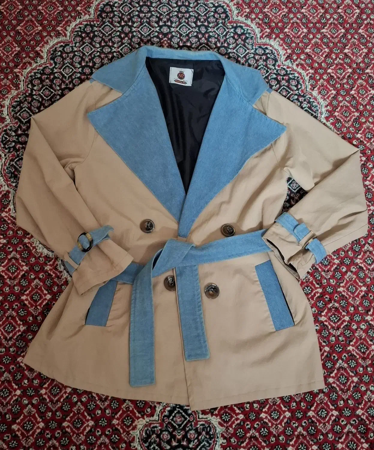 لباس|لباس|ماکو, |دیوار