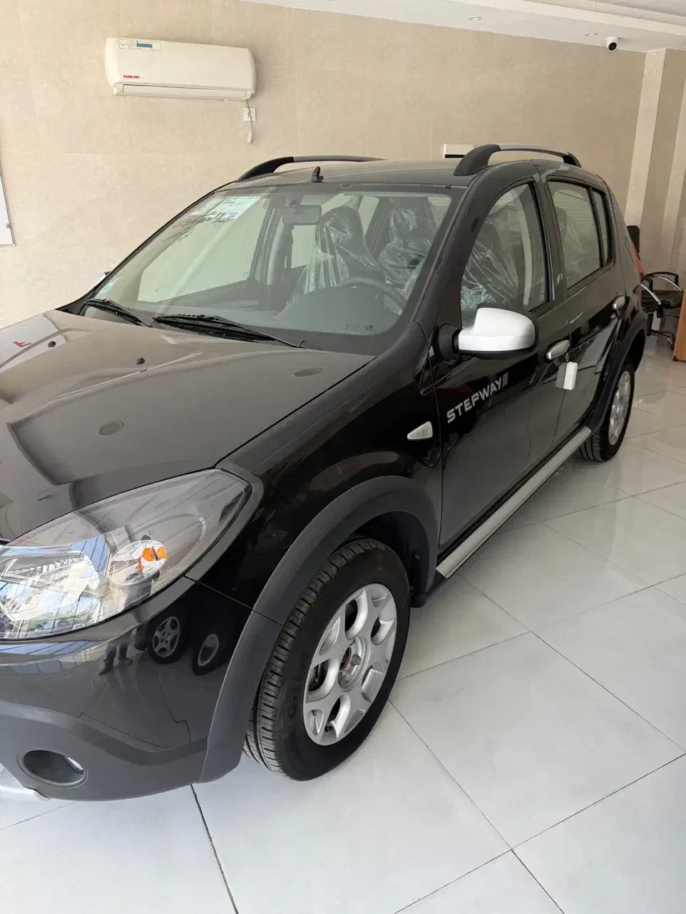 ساندرو استپ وی|خودرو سواری و وانت|بوشهر, |دیوار