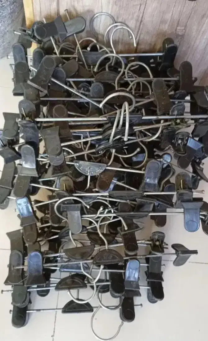 چوب لباسی|حراج|اردکان, |دیوار