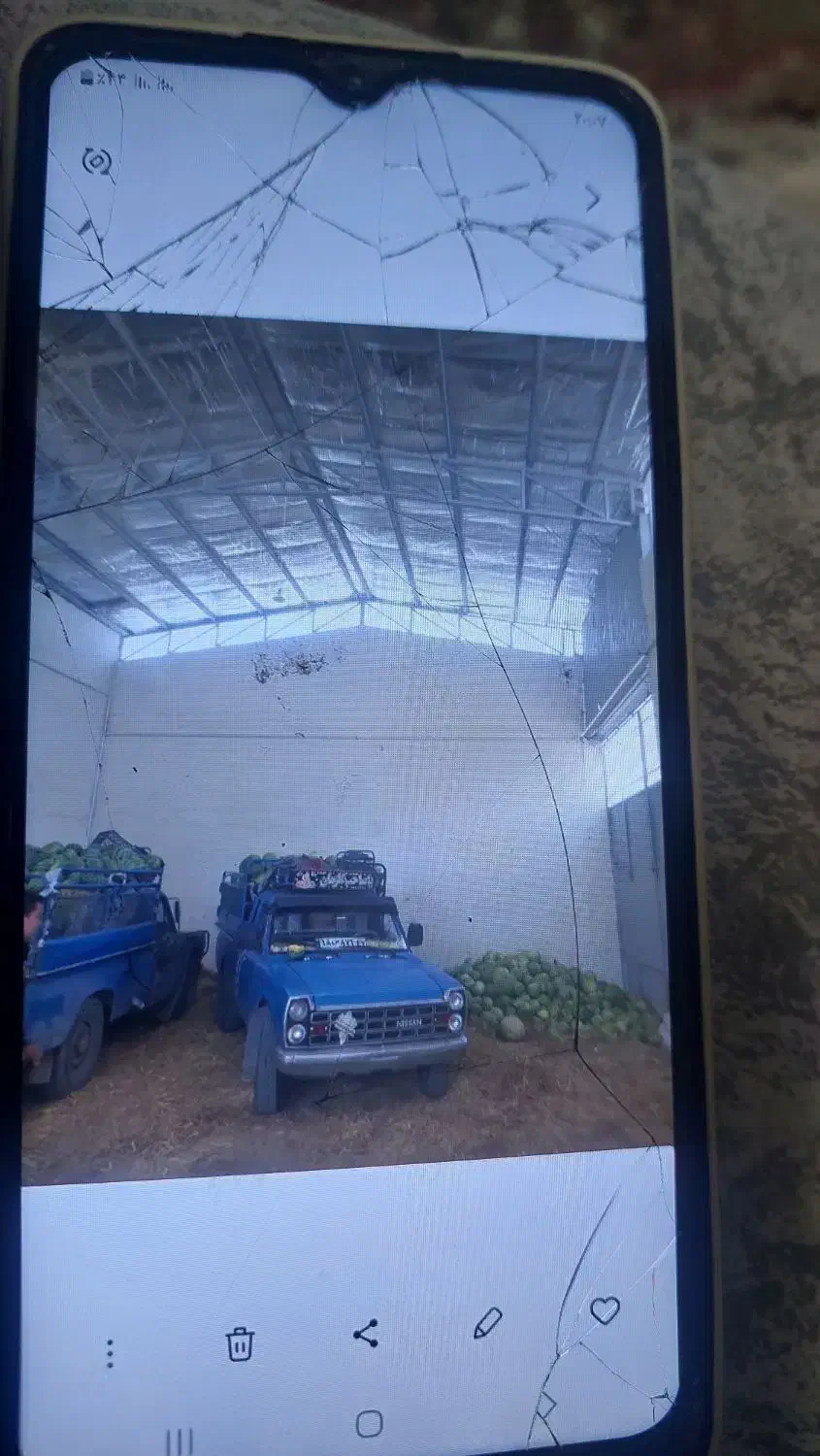 فروش.سوله.۲۰۰.متری|فروش دفتر صنعتی، کشاورزی، تجاری|خمینی‌شهر, |دیوار