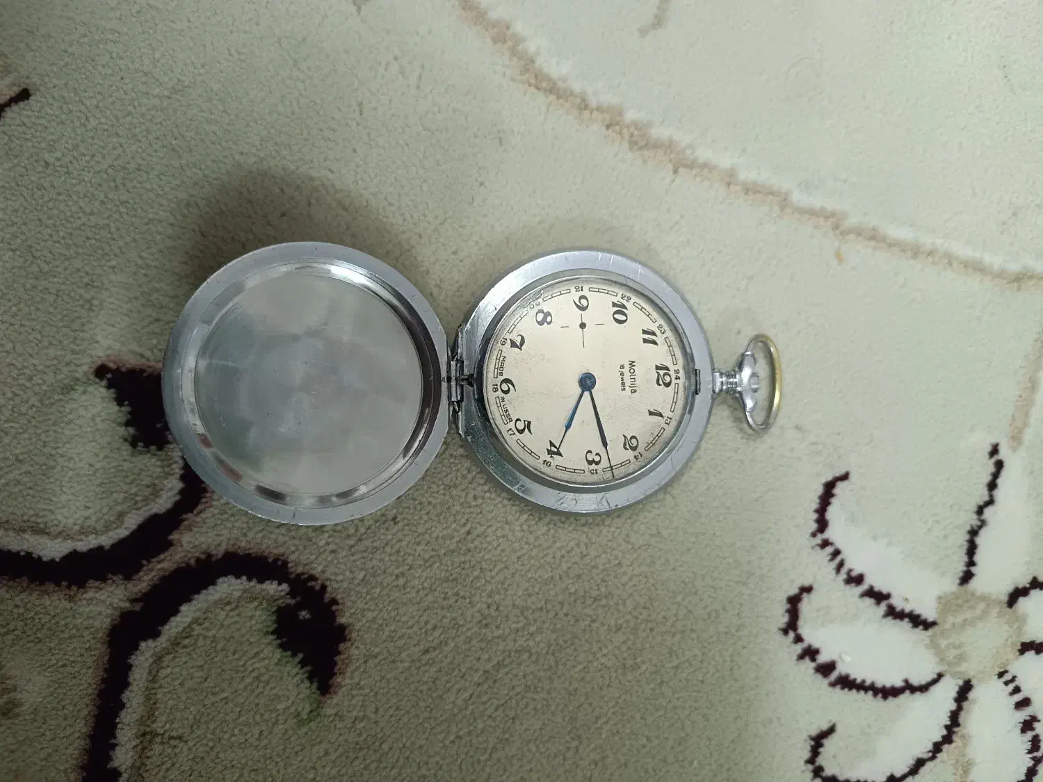ساعت جیبی ساخت کشور شوروی|ساعت|قم, هفت تیر|دیوار