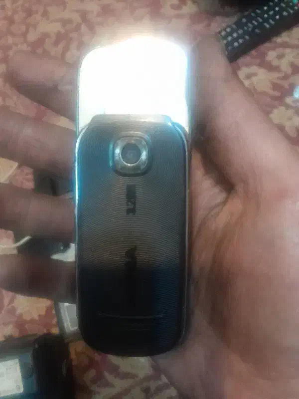 نوکیا ۷۲۳۰|موبایل|تهران, جوادیه|دیوار