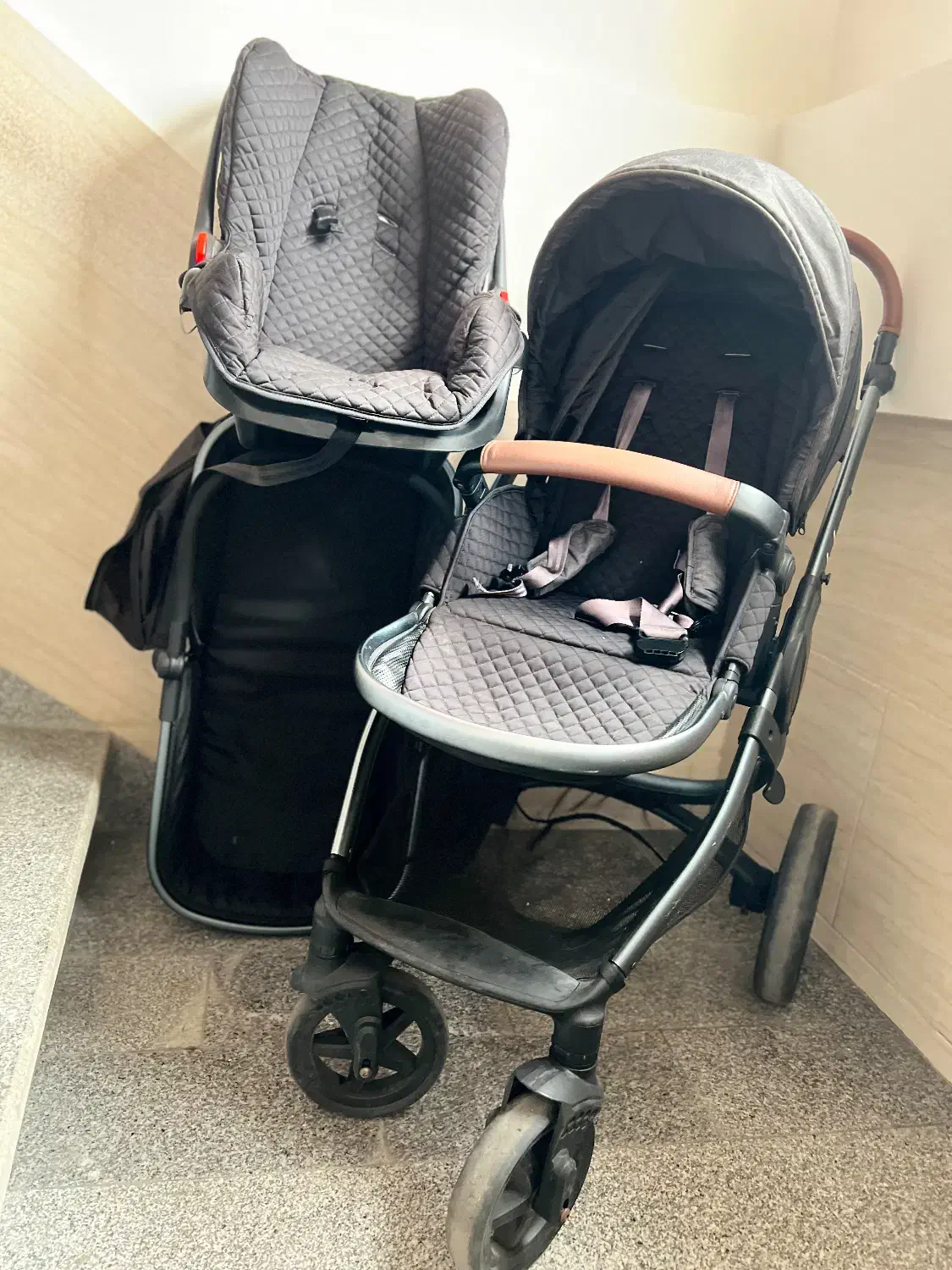 کالسکه برند ۳تیکه +ساک در حدنو|کالسکه و لوازم جانبی|رشت, دیانتی|دیوار