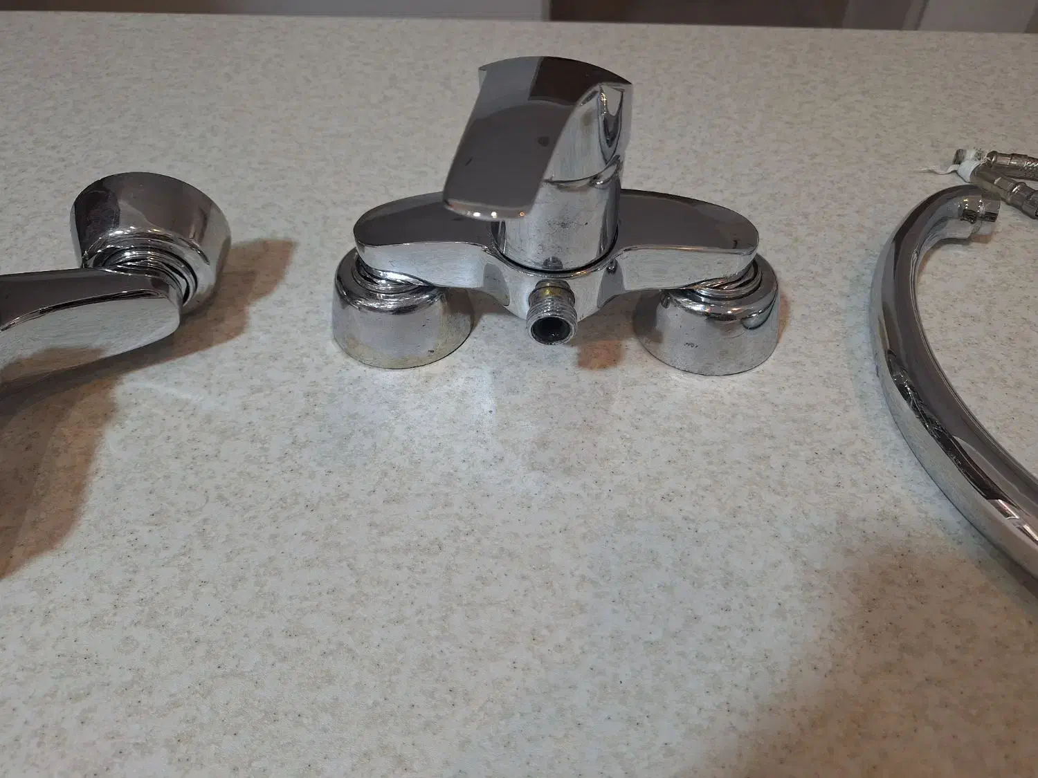 شیرآلات قهرمان|لوازم سرویس بهداشتی|تهران, تهرانپارس غربی|دیوار