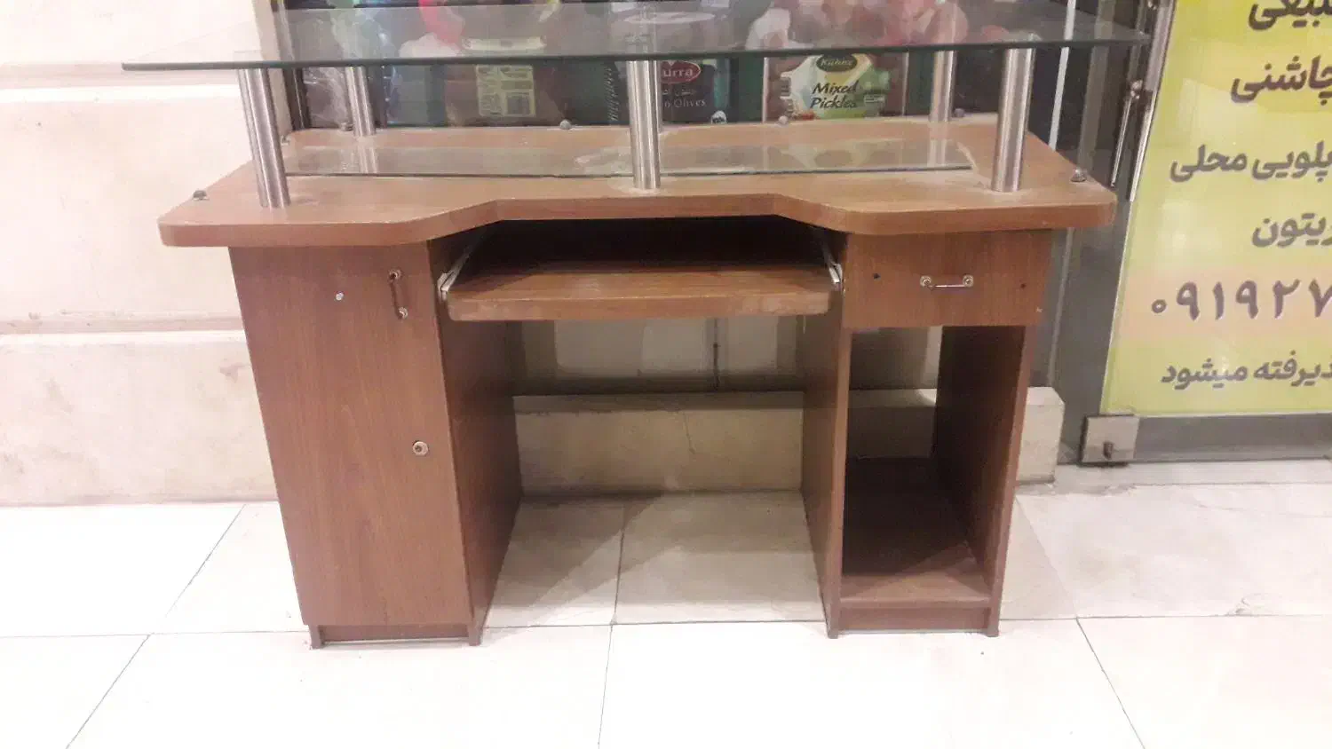 ویترین کارکرده|فروشگاه و مغازه|اندیشه, اندیشه فاز ۳|دیوار