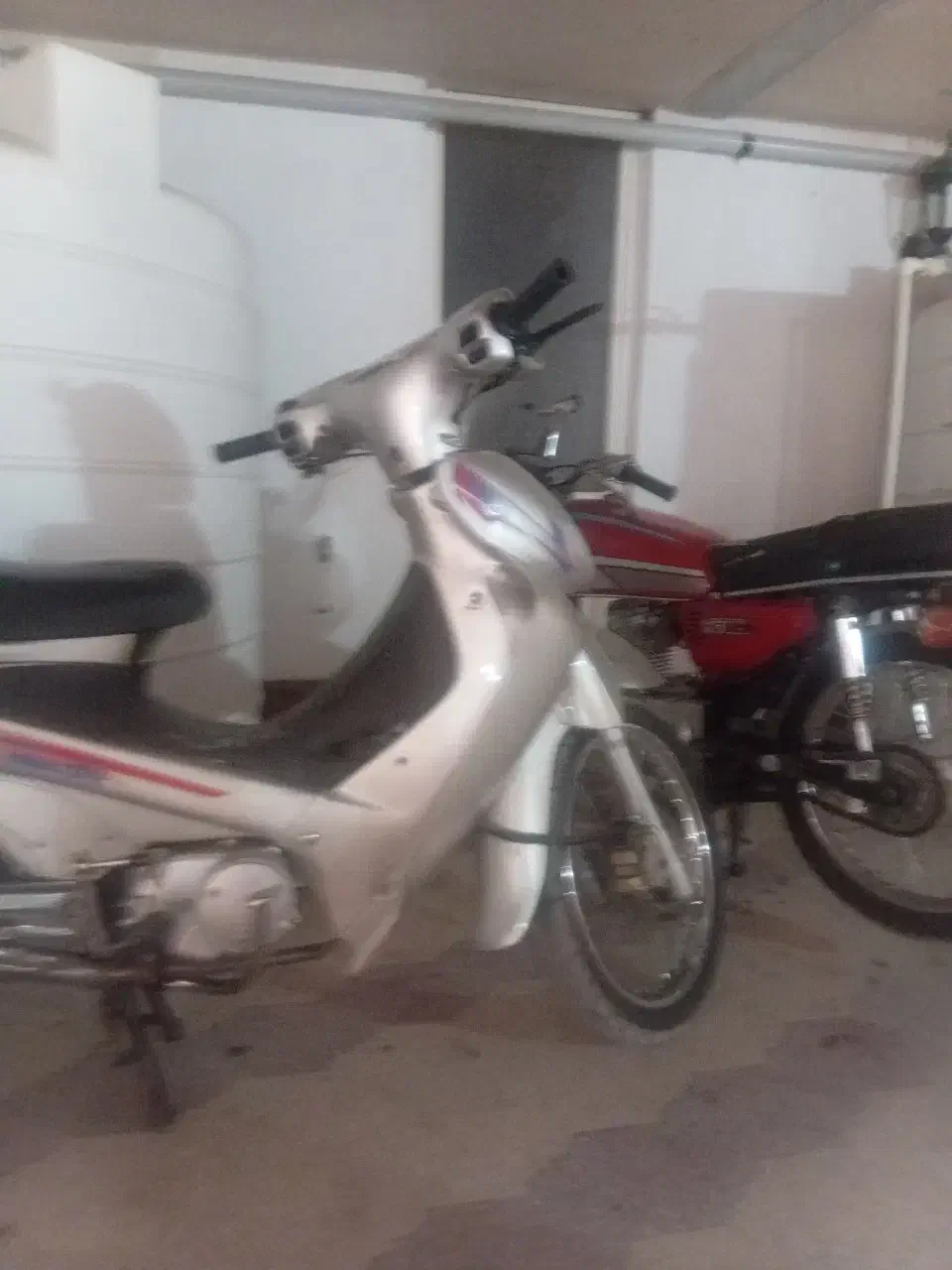 هوندا 125 موتور بی کلاچ سالم|موتورسیکلت|کرمان, |دیوار