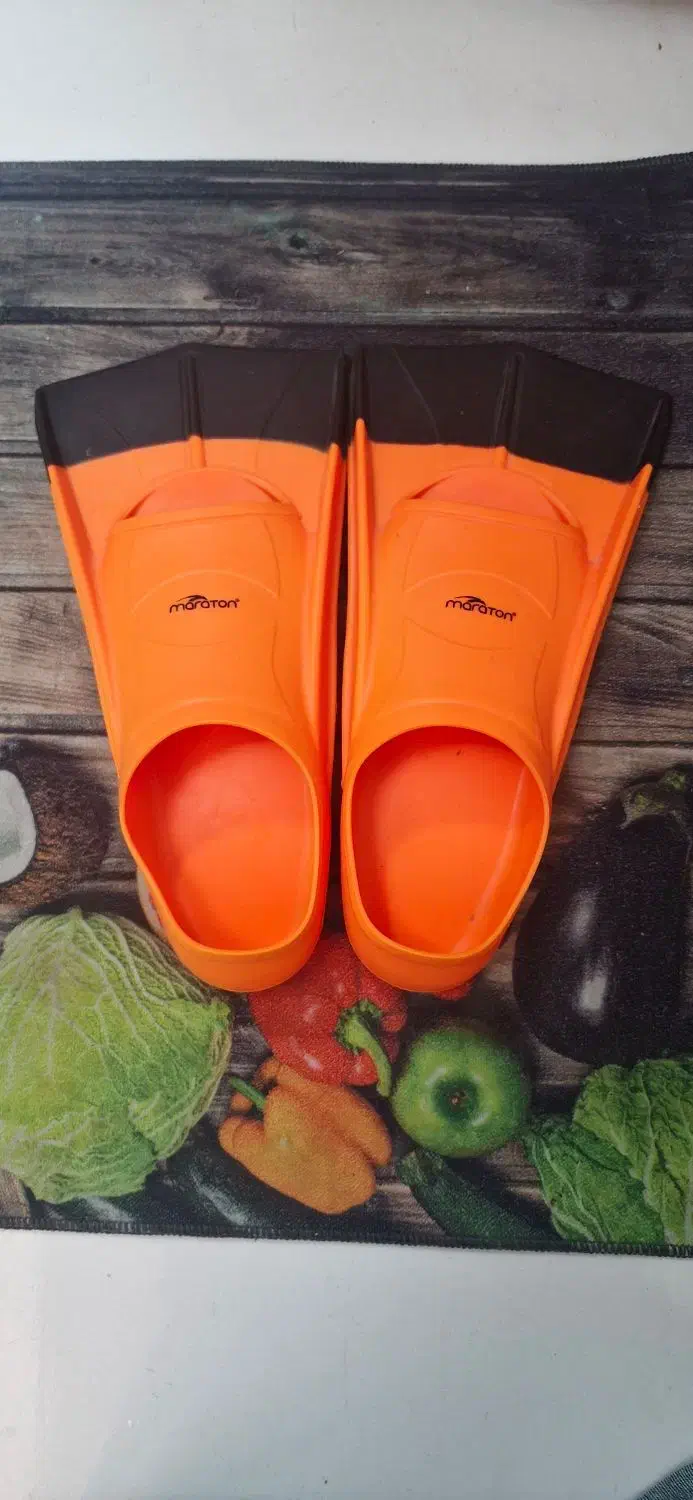 پا  فین|غواصی و ورزشهای آبی|شهرضا, |دیوار