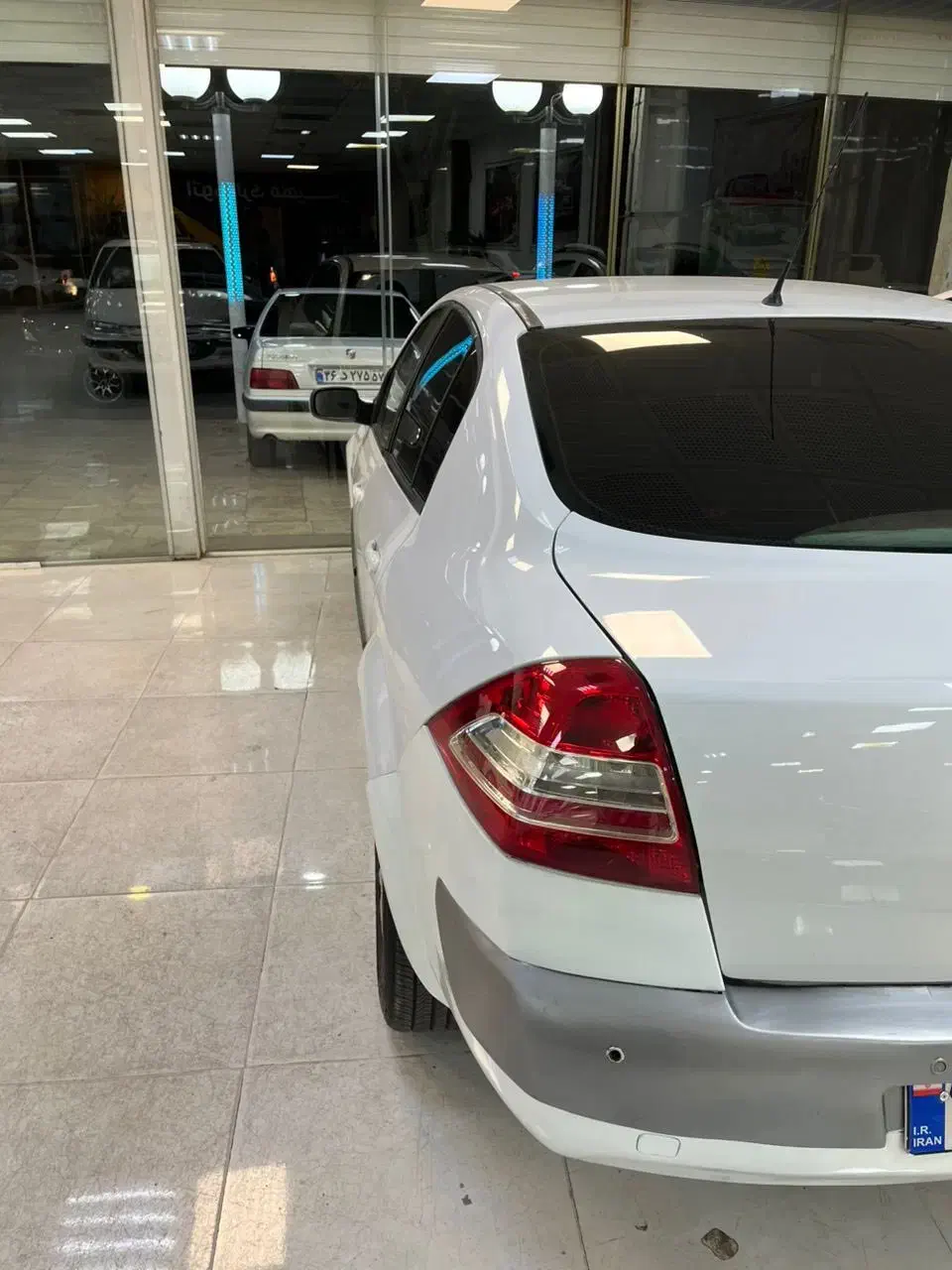 مگان مدل 88|خودرو سواری و وانت|محلات, |دیوار