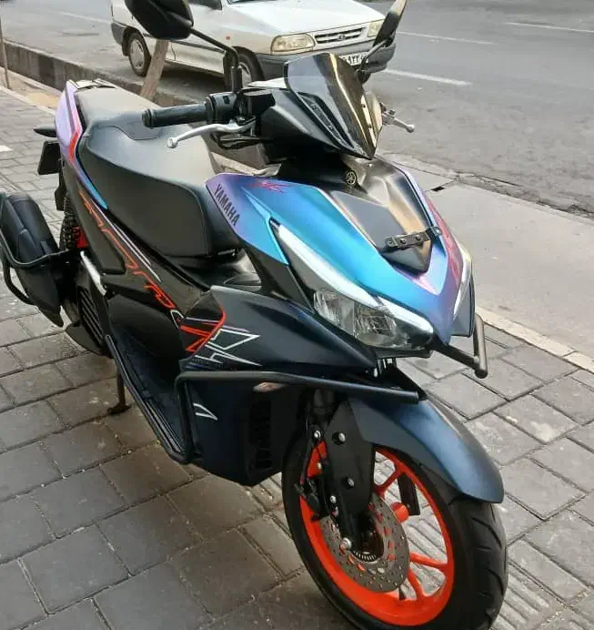 یاماها ایروکس 1403 9 هزار کار|موتورسیکلت|تهران, نیروی دریایی|دیوار