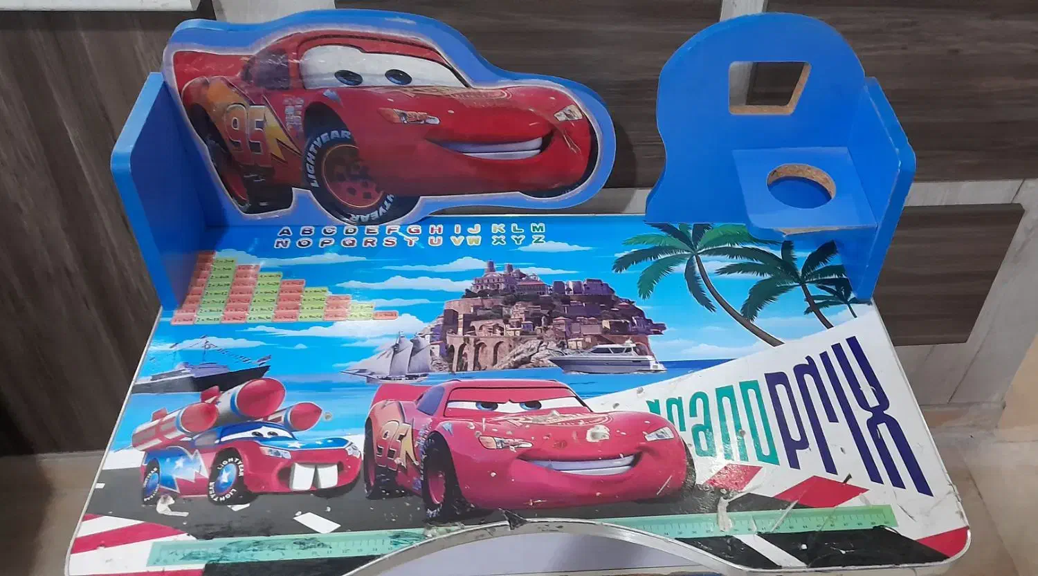 میز تحریر|میز تحریر و کامپیوتر|رشت, باهنر|دیوار