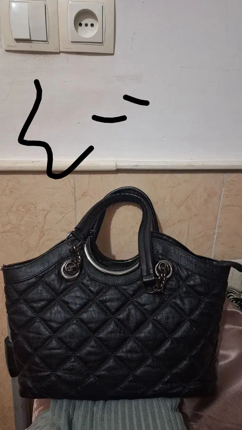 کوله  مدرسه وکیف  نو|کیف، کفش، کمربند|کاشان, راوند|دیوار