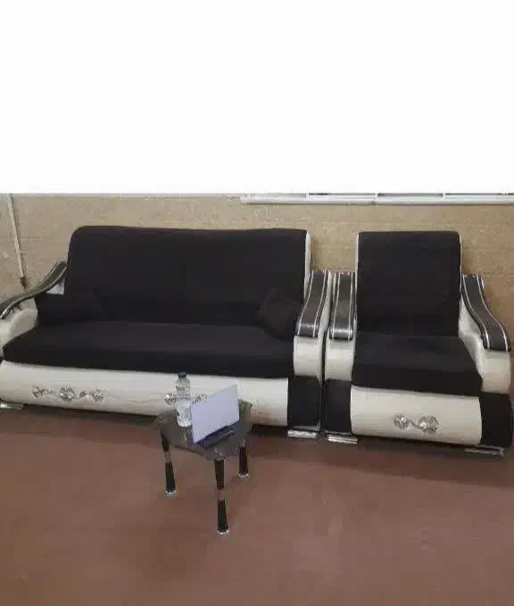 مبل|مبلمان خانگی و میز عسلی|قم, بکایی|دیوار