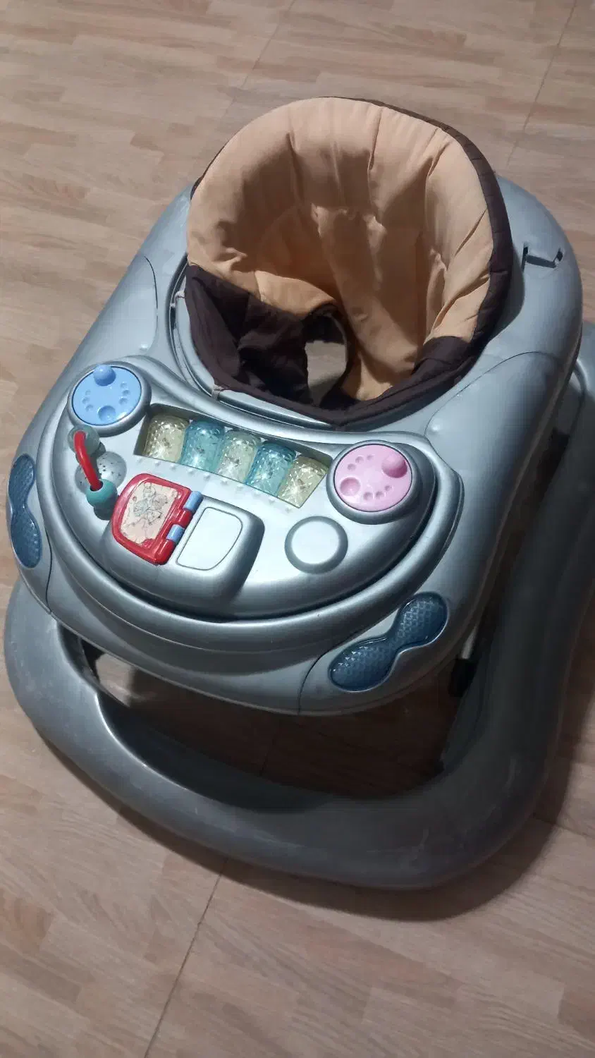 روروئک سالم و تمیز|کالسکه و لوازم جانبی|فردوس (خراسان), |دیوار