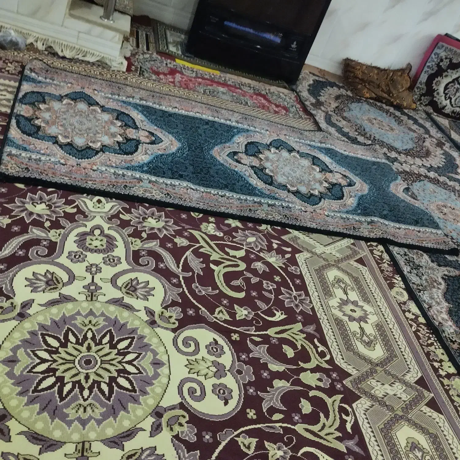 فرش|فرش|قم, ولیعصر|دیوار