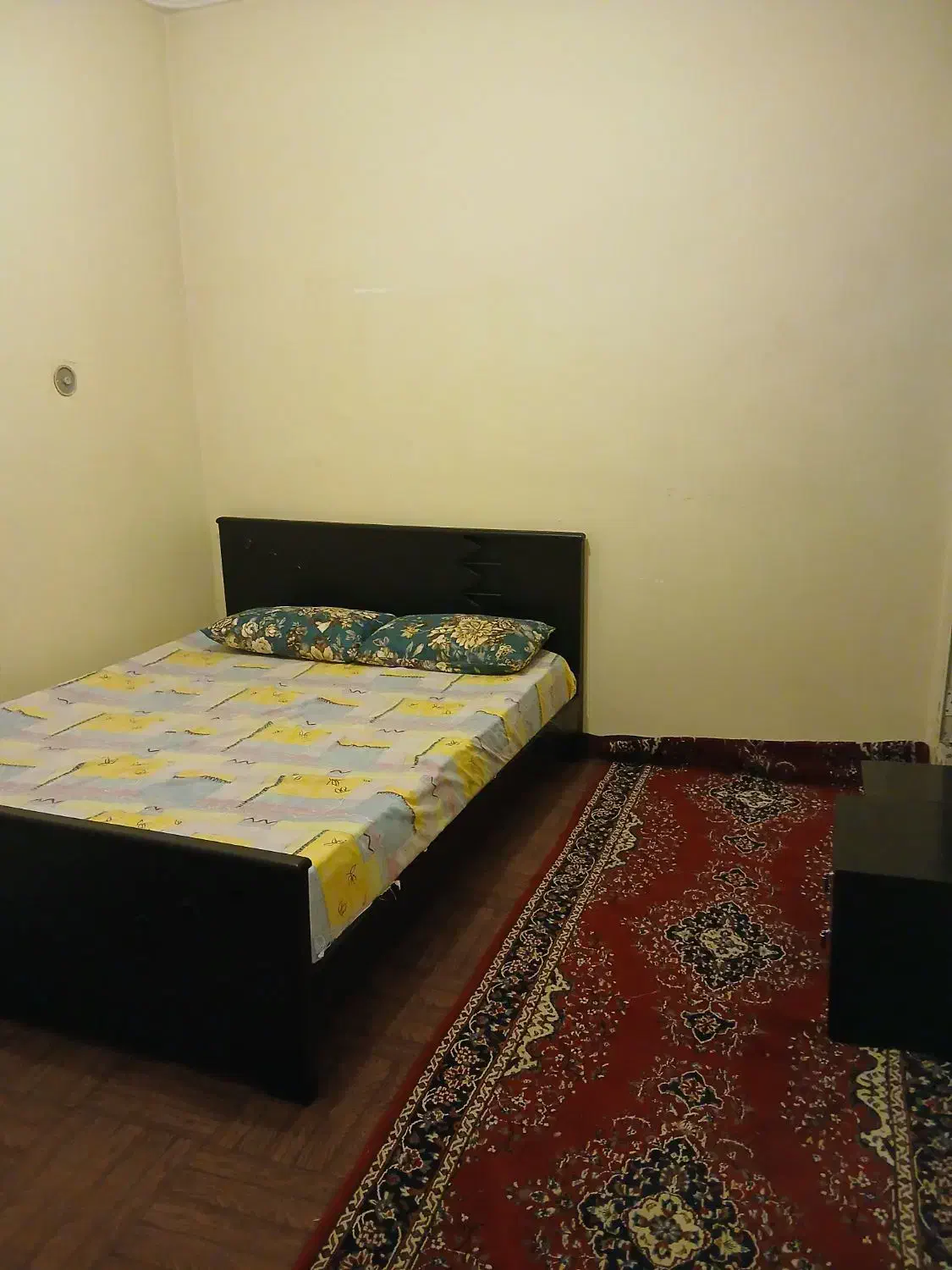 اجاره سویت ویلایی ۸۰ متری ویلایی شهرک بهشتی .|اجارهٔ کوتاه‌مدت آپارتمان و سوئیت|همدان, |دیوار