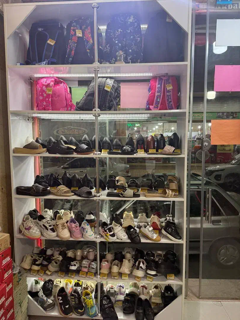 ویترین مغازه کفش فروشی یکیش کامل ام دی اف|بوفه، ویترین، کنسول|کهریزک, |دیوار