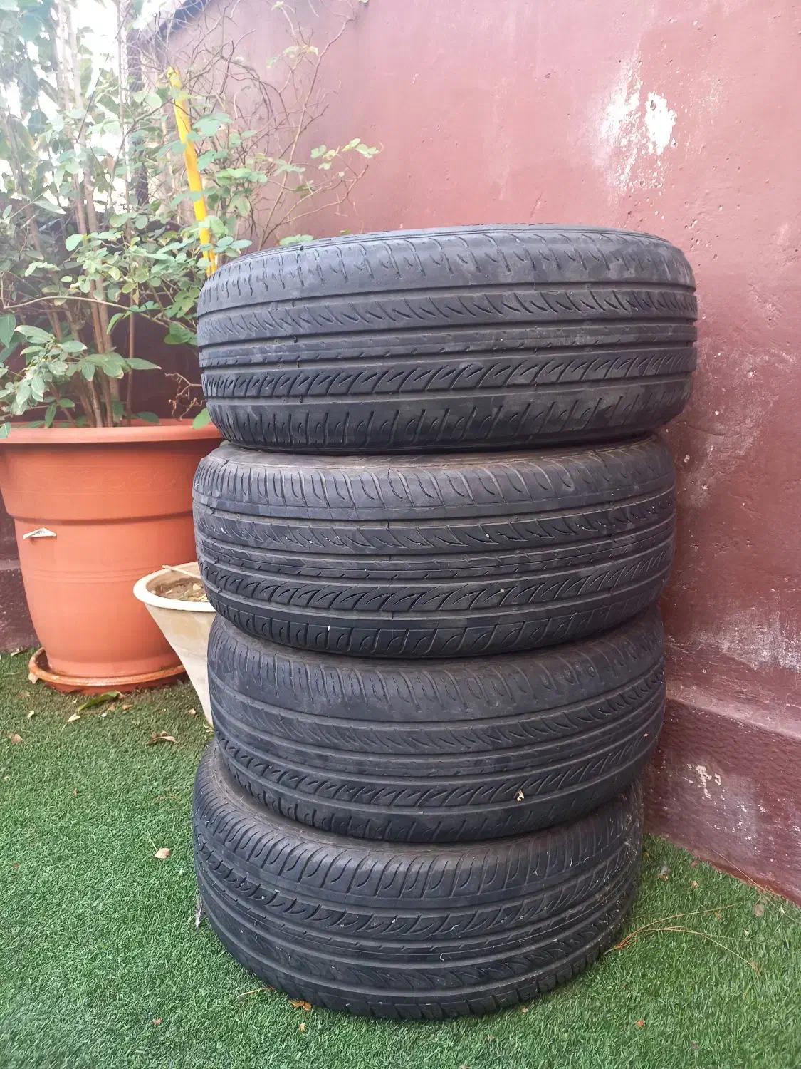 ۴حلقه لاستیک سمند پهن ۱۵/۶۰/۲۰۵ رازی پنچری نرفته|قطعات یدکی و لوازم جانبی|پردیس, فاز ۳|دیوار