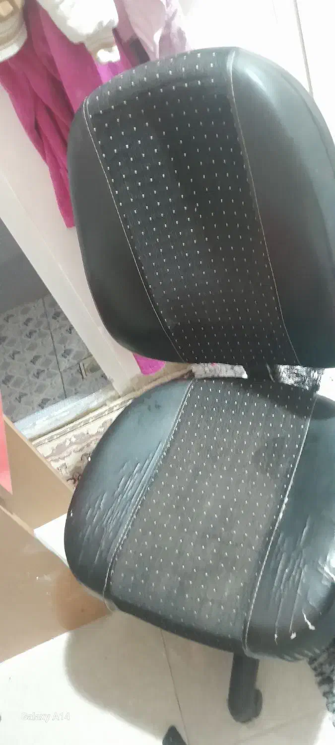 میز کامیپوتر با صندلیش|میز تحریر و کامپیوتر|قدس, شهرقدس|دیوار