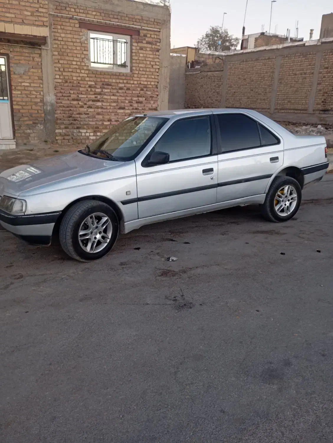 ۴۰۵ مدل ۹۰|خودرو سواری و وانت|قروه, |دیوار