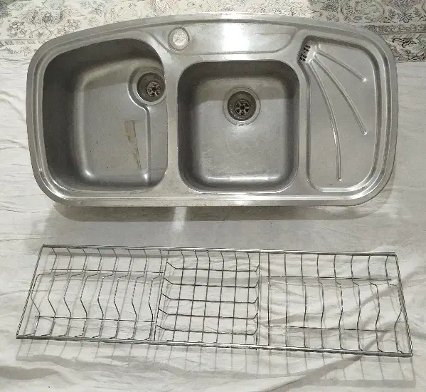 سینک و هود|هود|ری, شهادت|دیوار