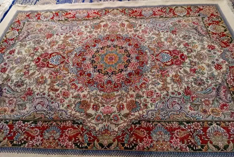 فرش دستبافت نو|فرش|حاجی آباد, |دیوار