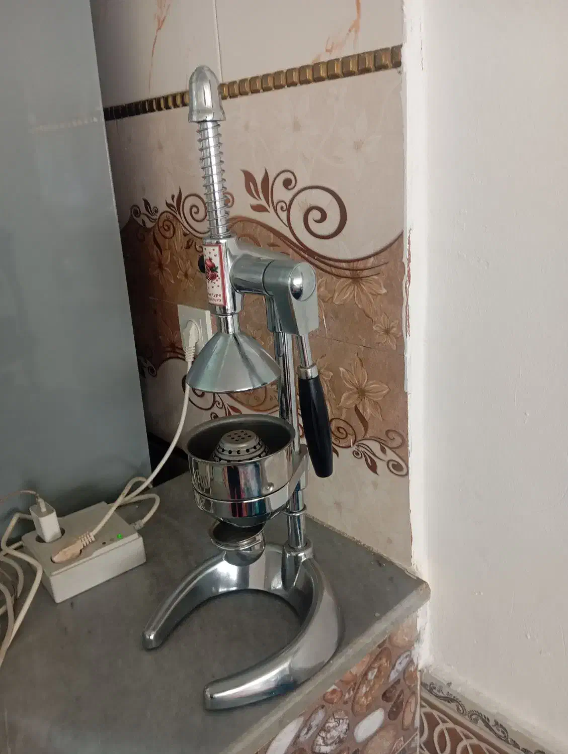 اب انار گیری|آبمیوهگیر و آبمرکباتگیر|بستان آباد, |دیوار