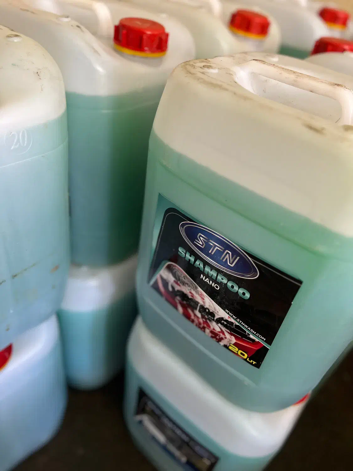 مواد شوینده کارواش|مواد شوینده و دستمال کاغذی|یزد, |دیوار