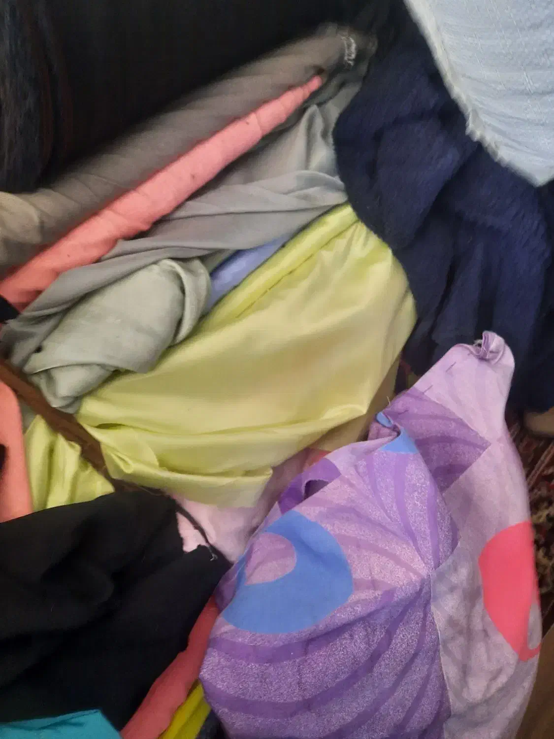 پارچه کلی بفروش میرسد|حراج|قزوین, |دیوار