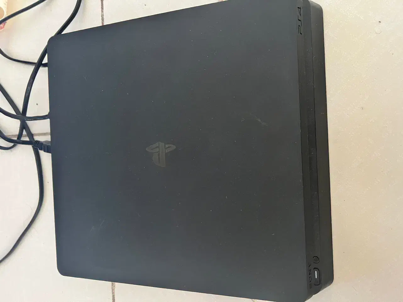 Ps4 slim 500|کنسول، بازی ویدئویی و آنلاین|پرند, فاز ۲|دیوار