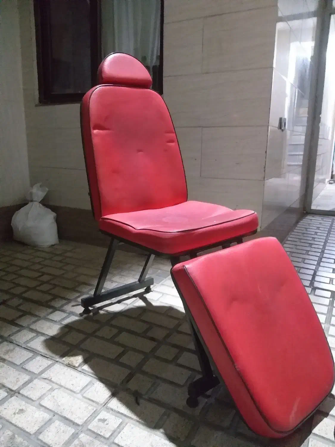 درب اتاق و صندلی اصلاح|مصالح و تجهیزات ساختمان|تهران, شوش (باغ آذری)|دیوار