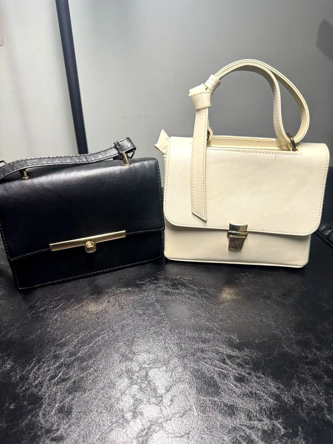 تعدادی کیف دخترانه|کیف، کفش، کمربند|تهران, ستارخان|دیوار