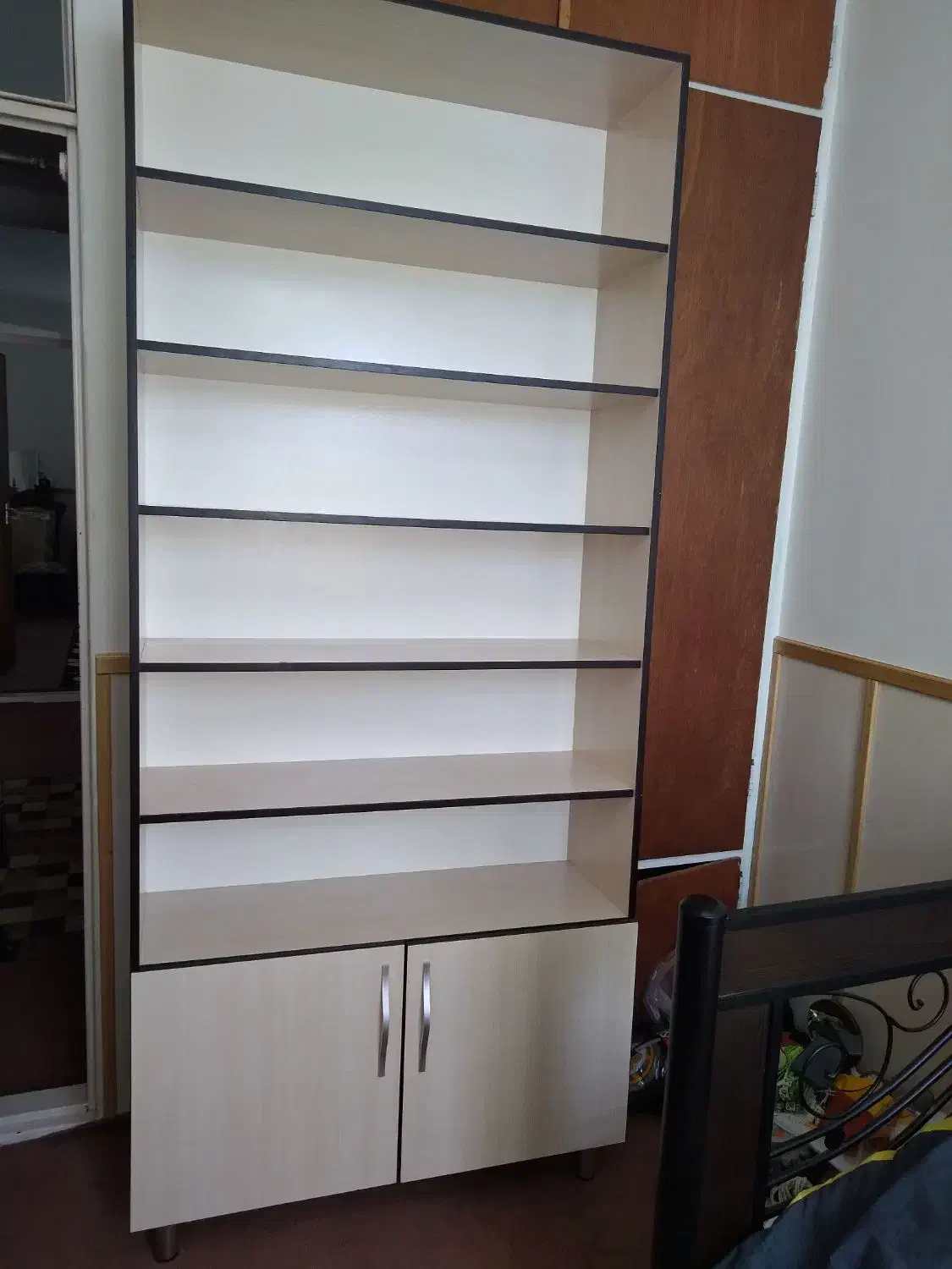 کتابخانه در حد نو نو|کتابخانه، شلف، قفسه‌های دیواری|زنجان, |دیوار