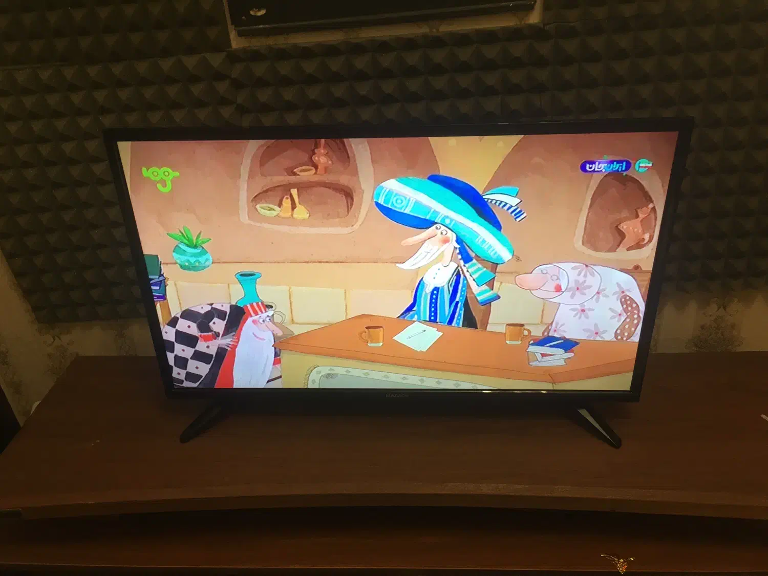 تلویزیون ۳۲ اینچ مجیک|تلویزیون و پروژکتور|رشت, لاکانی|دیوار