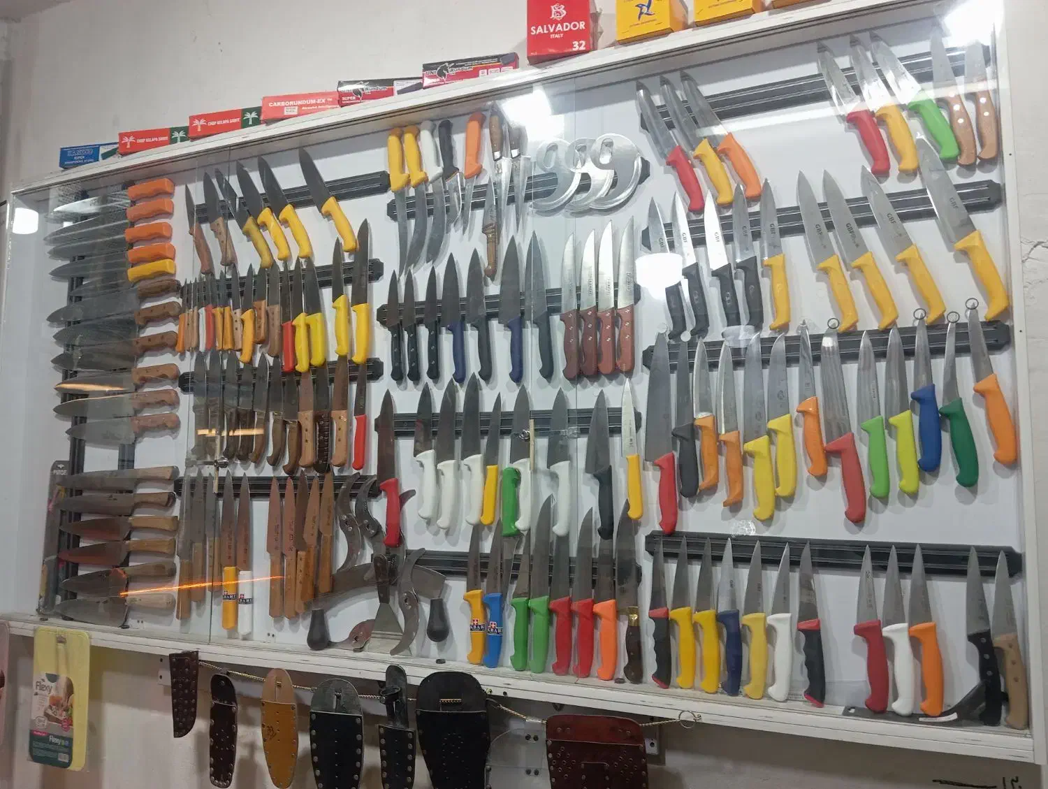 تیزکردن تیزکنی چاقو قیچی تیغه سبزی چرخ گوشت|خدمات پیشه و مهارت|نسیم‌شهر, |دیوار