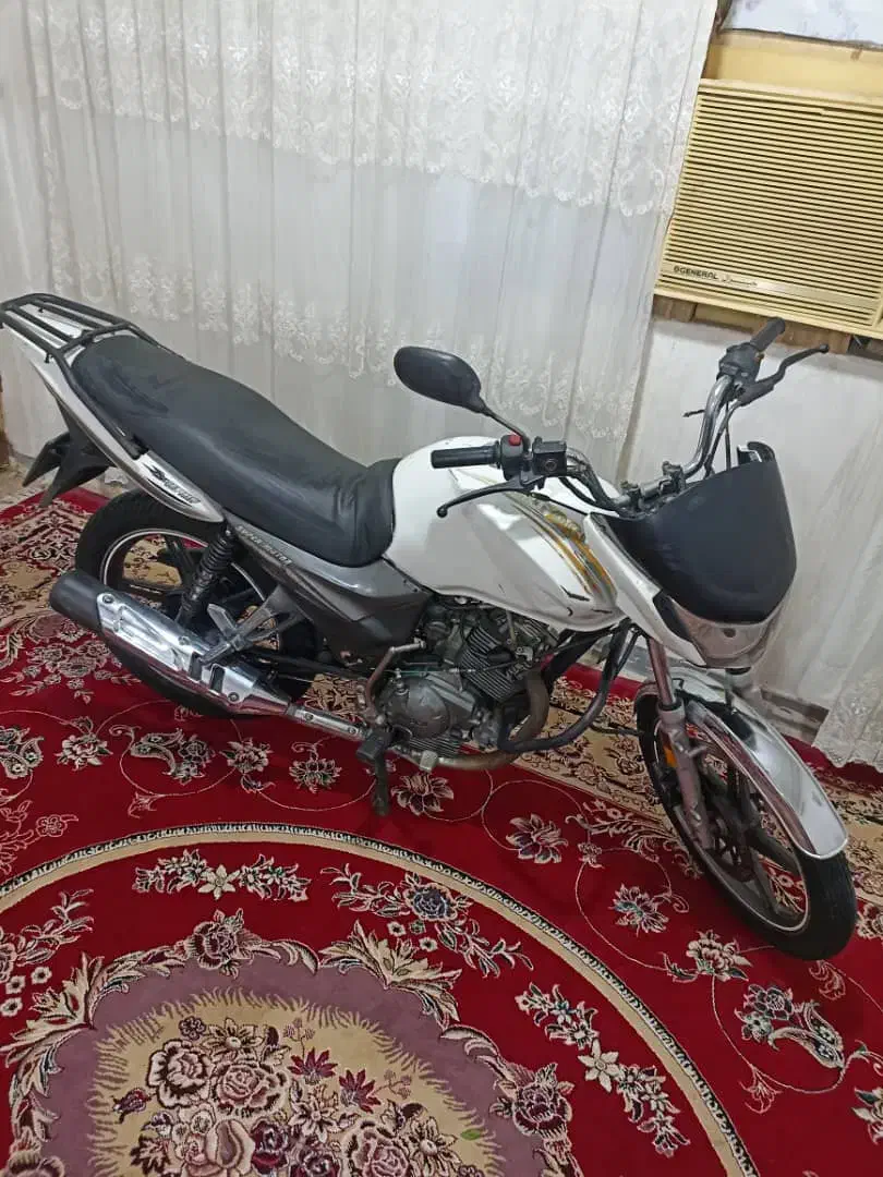 موتور باکسر مدل۹۵ با کارت سوخت.بنام|موتورسیکلت|اهواز, شریعتی جنوبی|دیوار