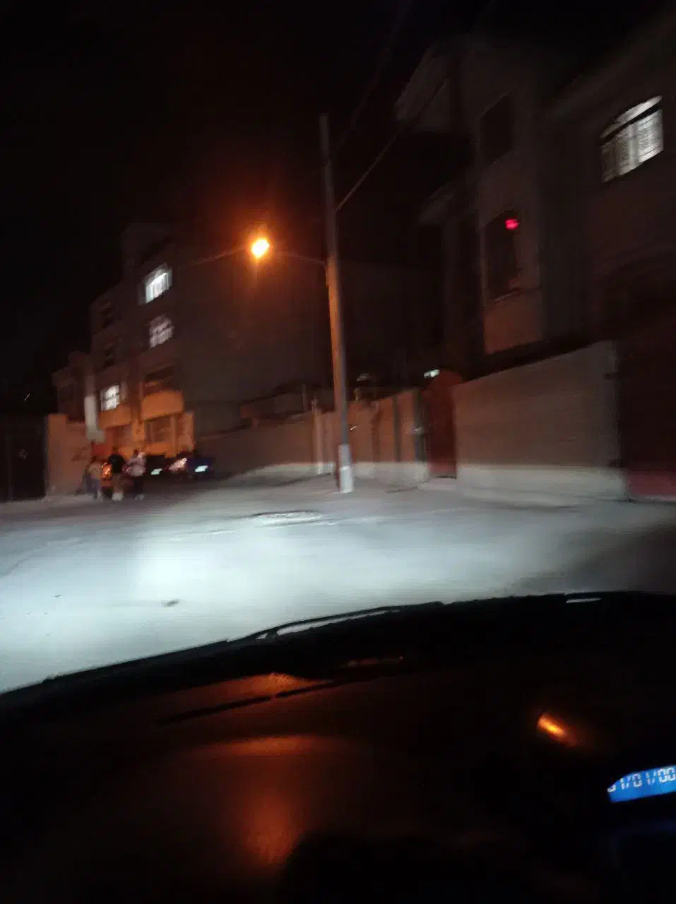 چراغ جلو ۲۰۶ و لنز چراغ و دو نوع هدلایت خفن|قطعات یدکی و لوازم جانبی|شیراز, معالیآباد|دیوار