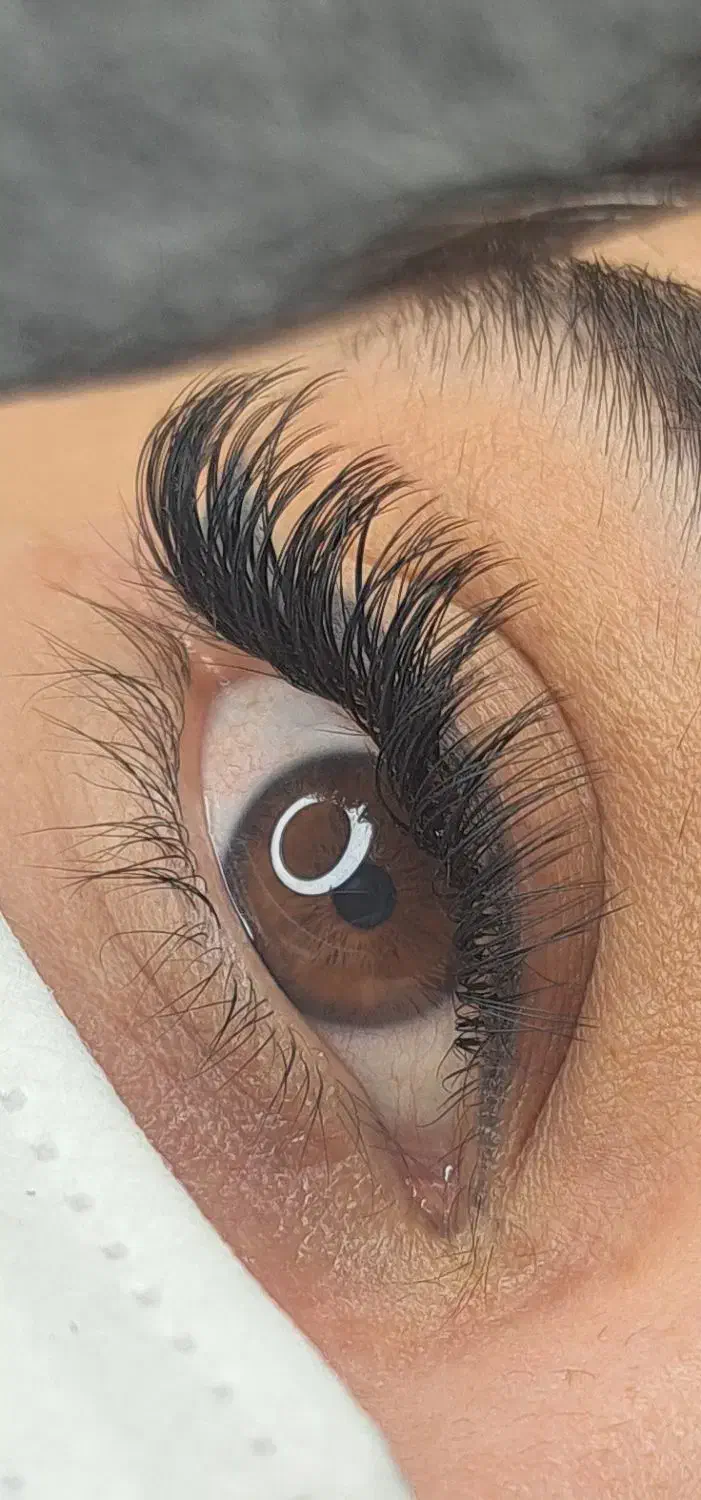 کاشت و اکستنشن مژه|خدمات آرایشگری و زیبایی|شاهین‌شهر, خبرنگار|دیوار