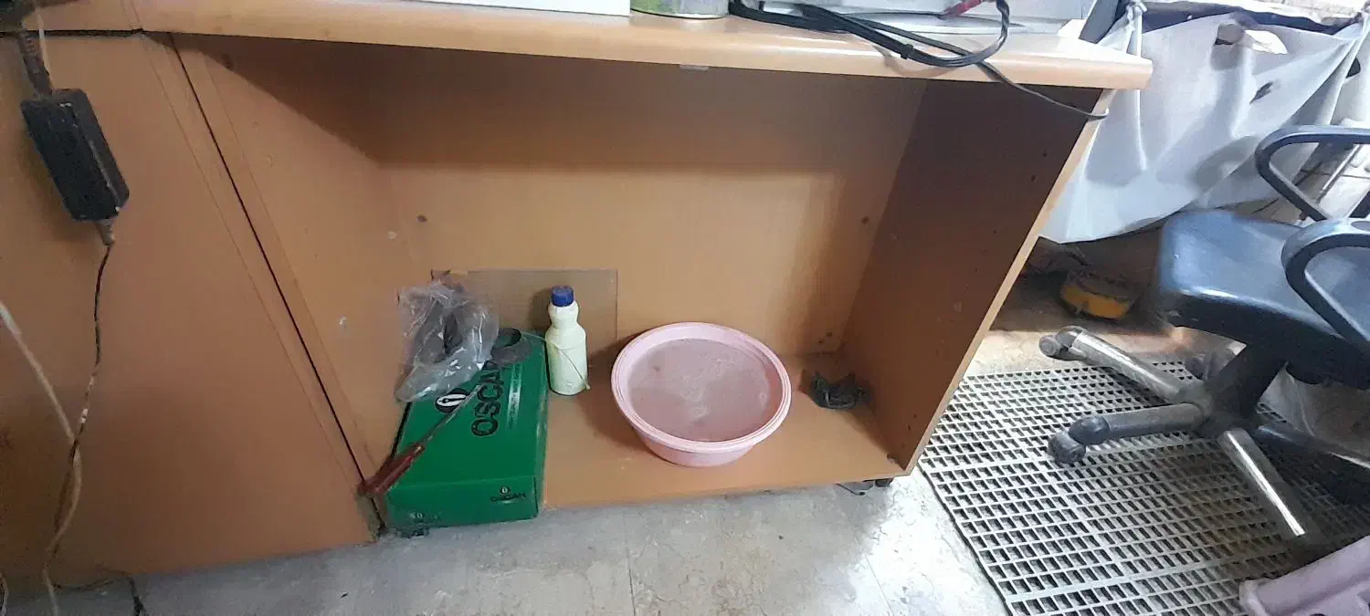 دوتا کمد|جاکفشی، کمد، دراور|بومهن, |دیوار