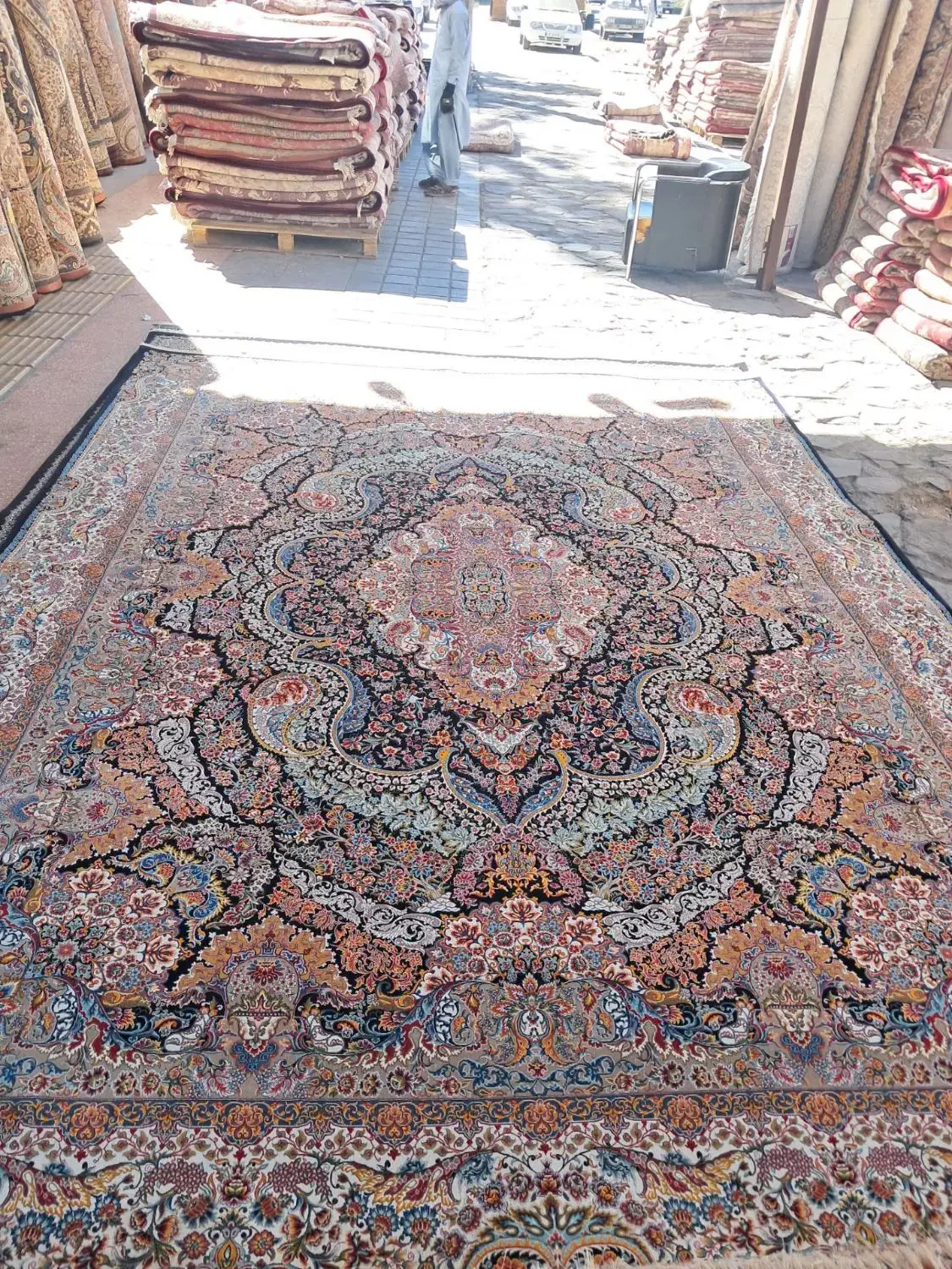 .فرش 1000شانه تراکم ۳۰۰۰رسید.|فرش|زاهدان, |دیوار