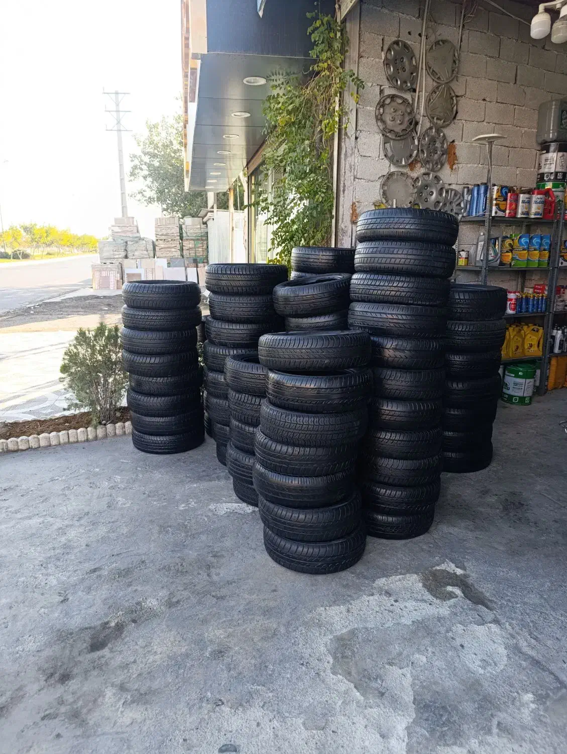 لاستیک استوک دست دوم کارکرده|قطعات یدکی و لوازم جانبی|ماهدشت, |دیوار